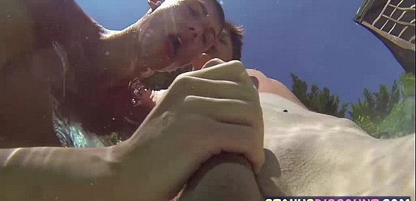  Gay Studs Organize An Orgy The Pool